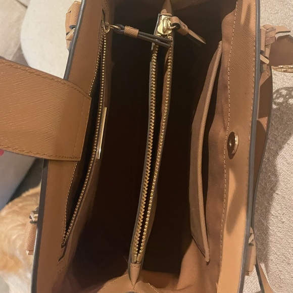 Tory Burch Robinson Triple- Compartment Tote - Picture 7 of 7